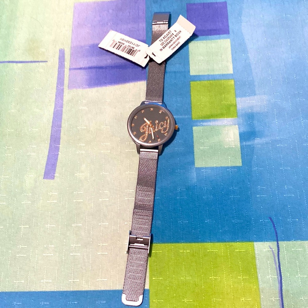 Sliver womens watch stainless steel back